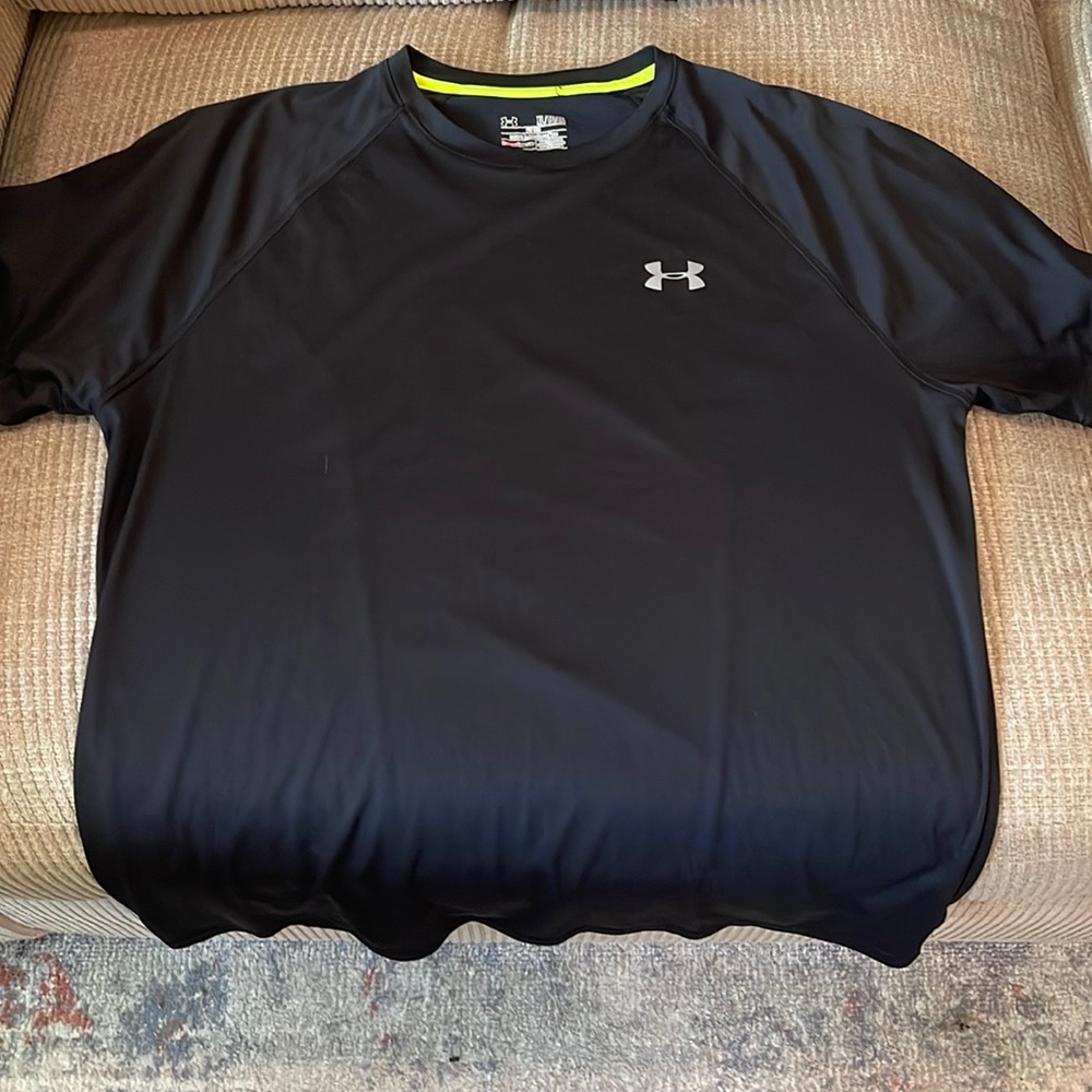 Under Armour Short Sleeve